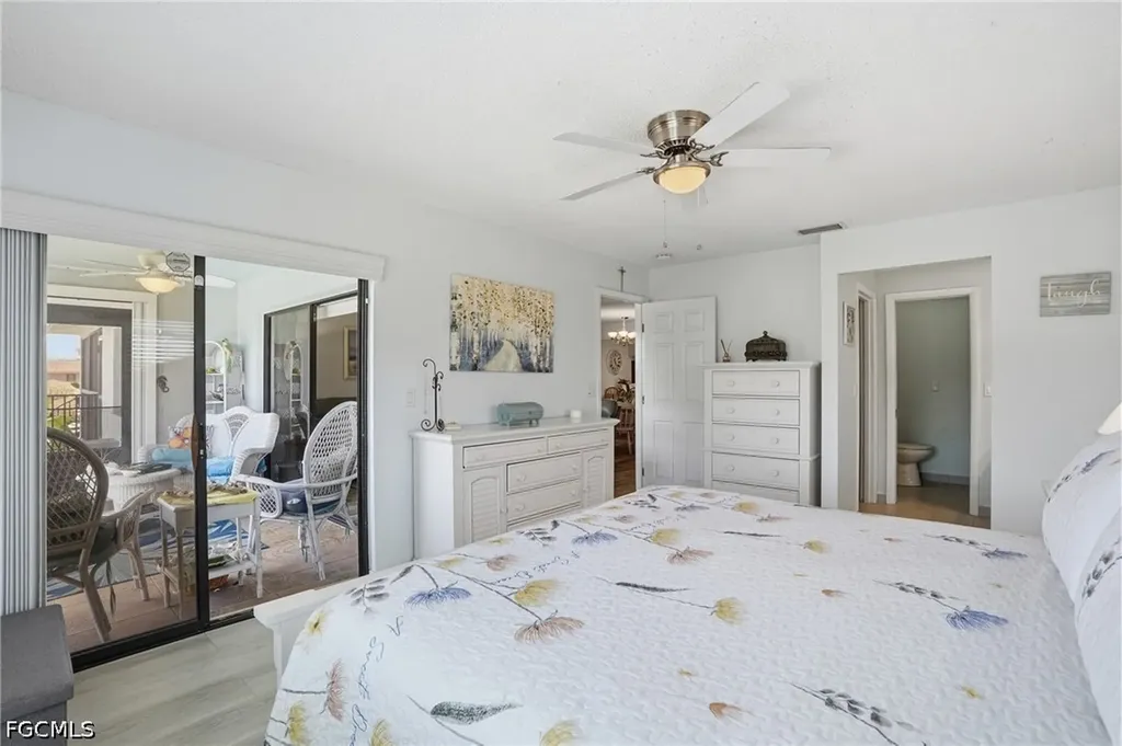 1205 SE 46th Lane Cape Coral FL 33904