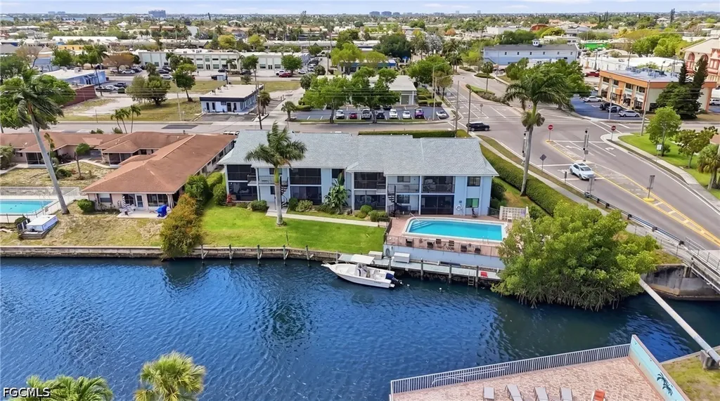 1205 SE 46th Lane Cape Coral FL 33904