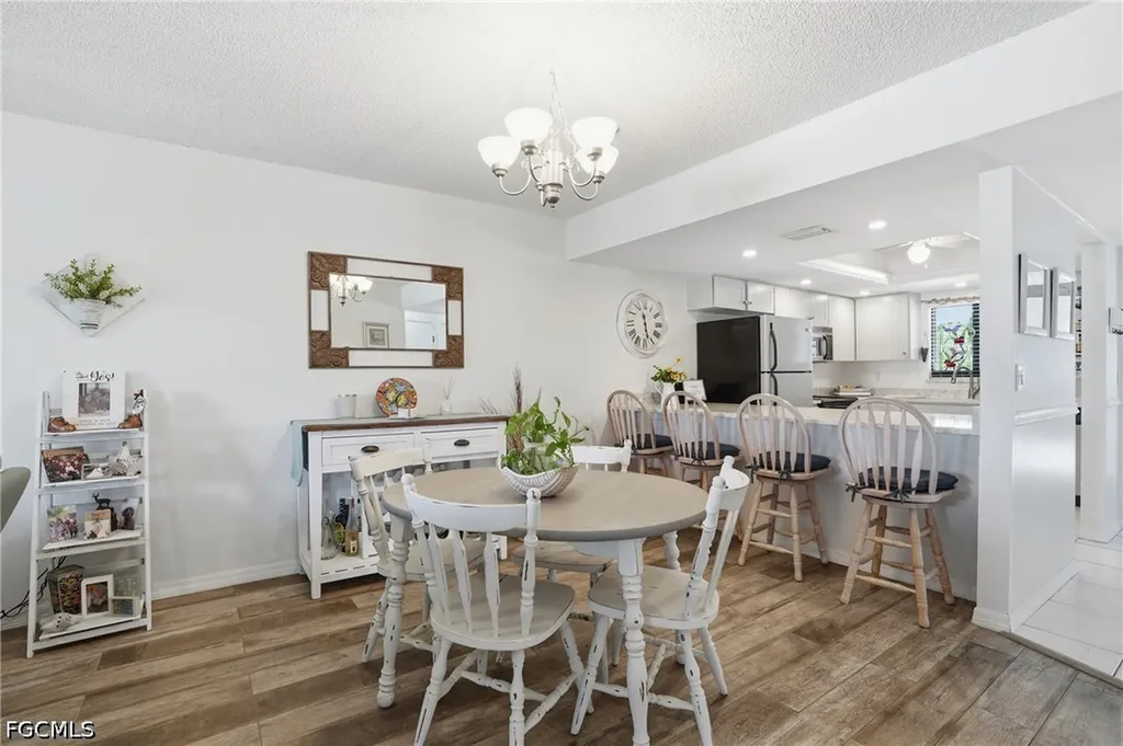 1205 SE 46th Lane Cape Coral FL 33904