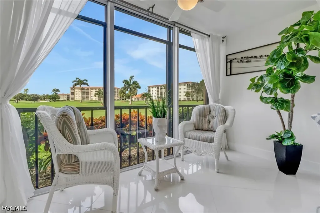 9 High Point Circle N Naples FL 34103