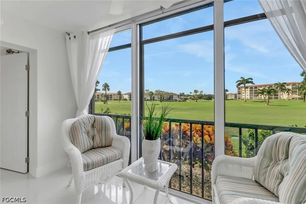 9 High Point Circle N Naples FL 34103