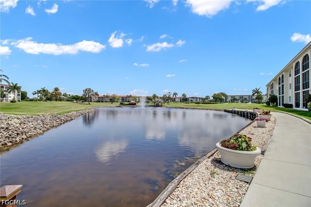 9 High Point Circle N Naples FL 34103