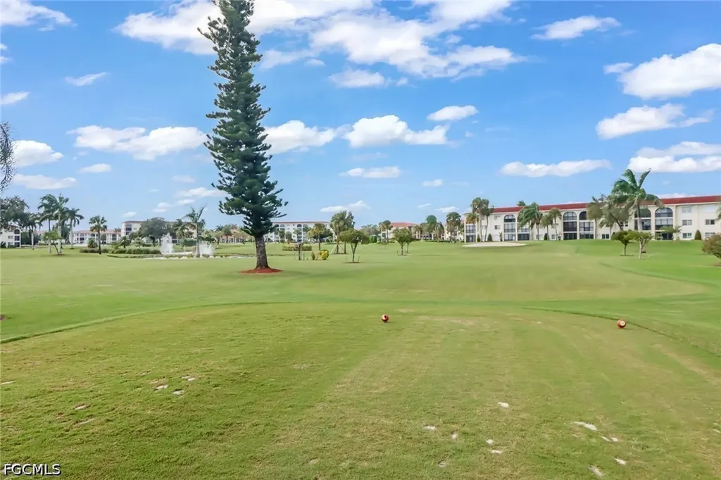 9 High Point Circle N Naples FL 34103