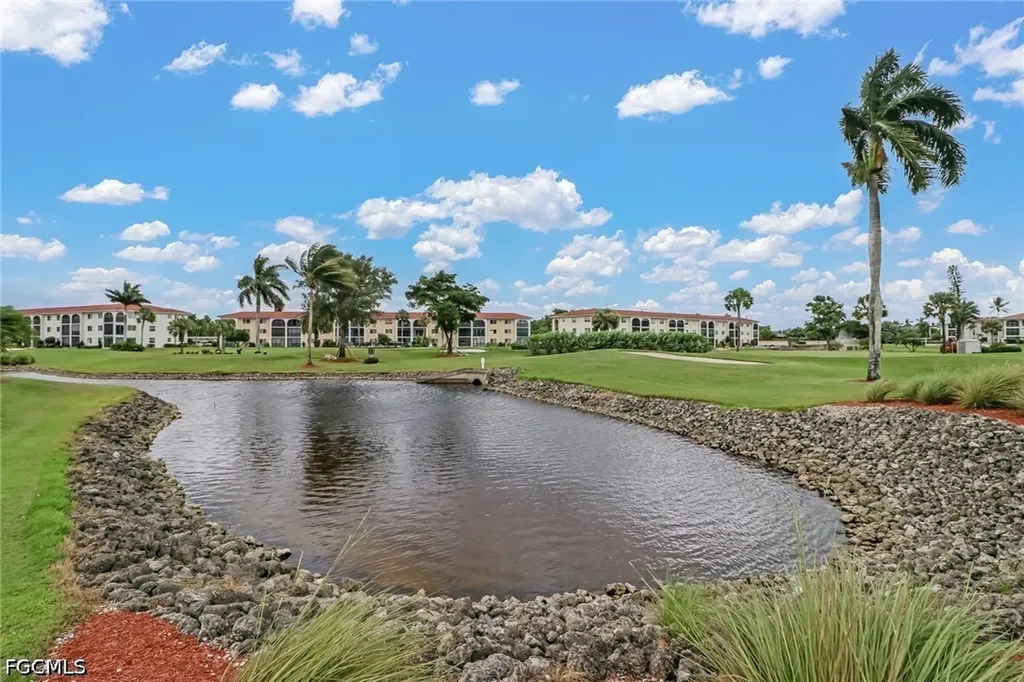 9 High Point Circle N Naples FL 34103