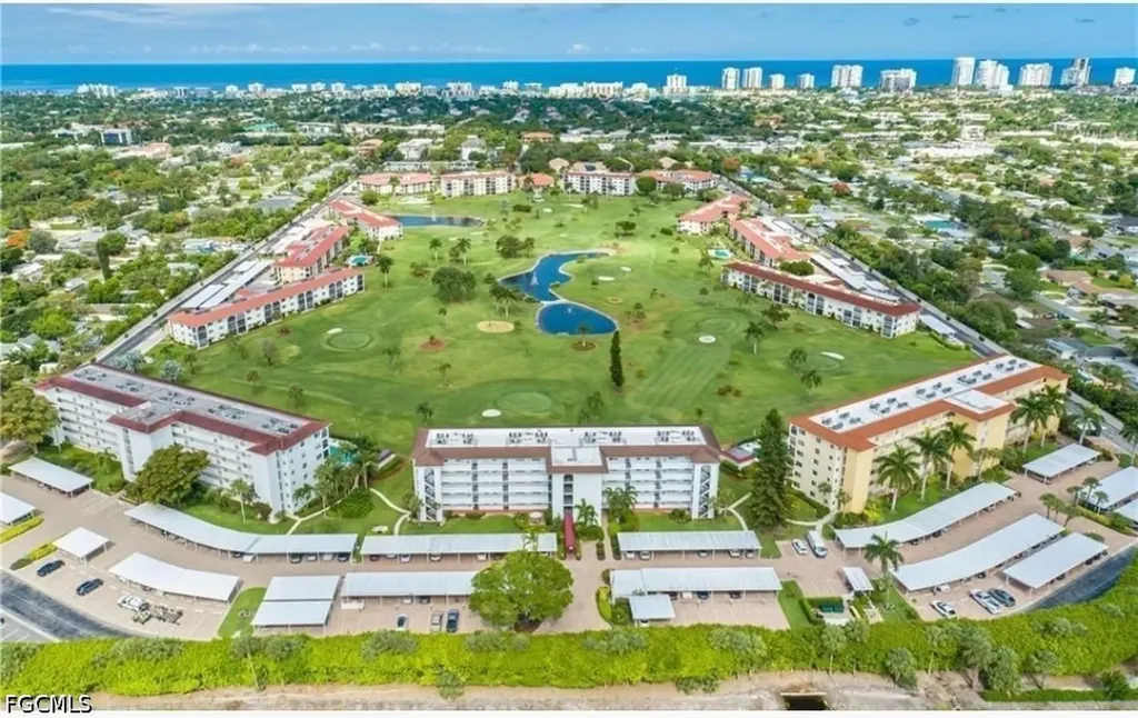 9 High Point Circle N Naples FL 34103