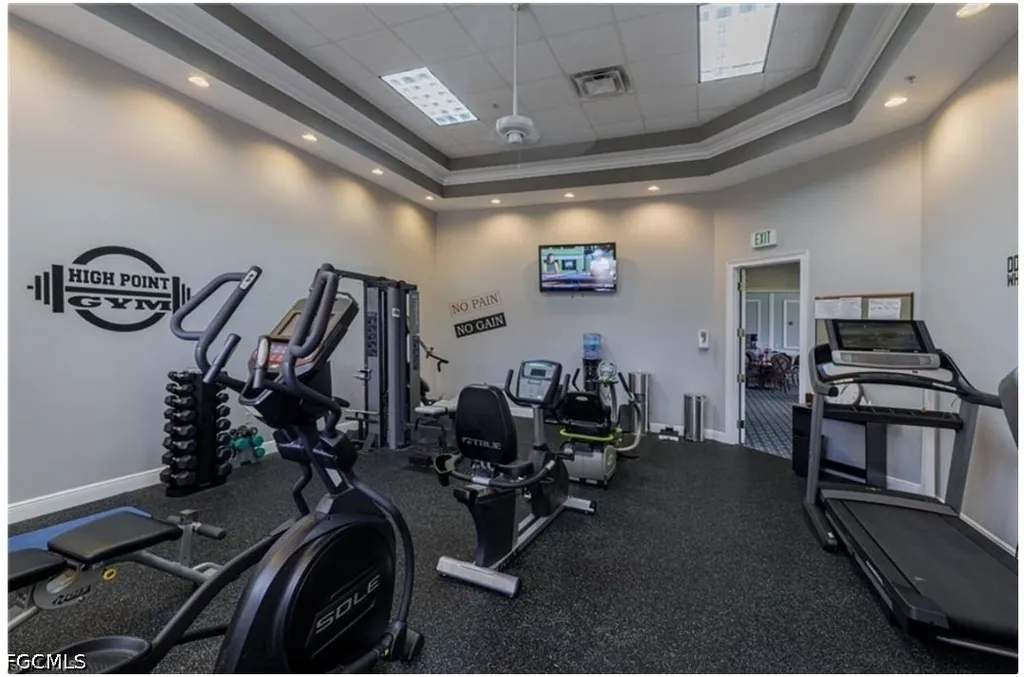 9 High Point Circle N Naples FL 34103
