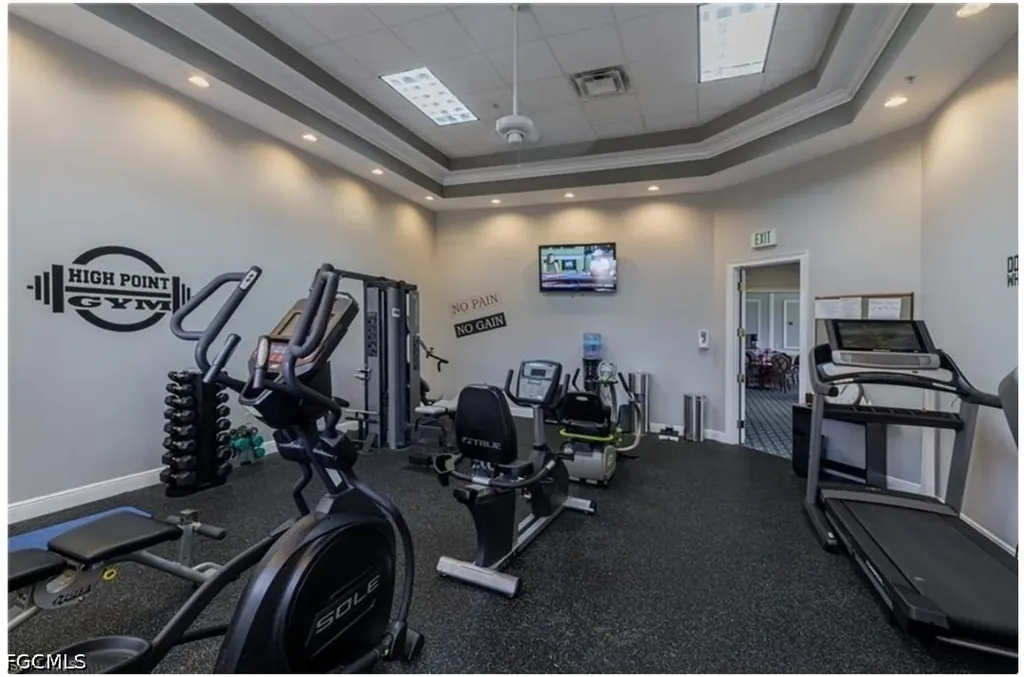 9 High Point Circle N Naples FL 34103