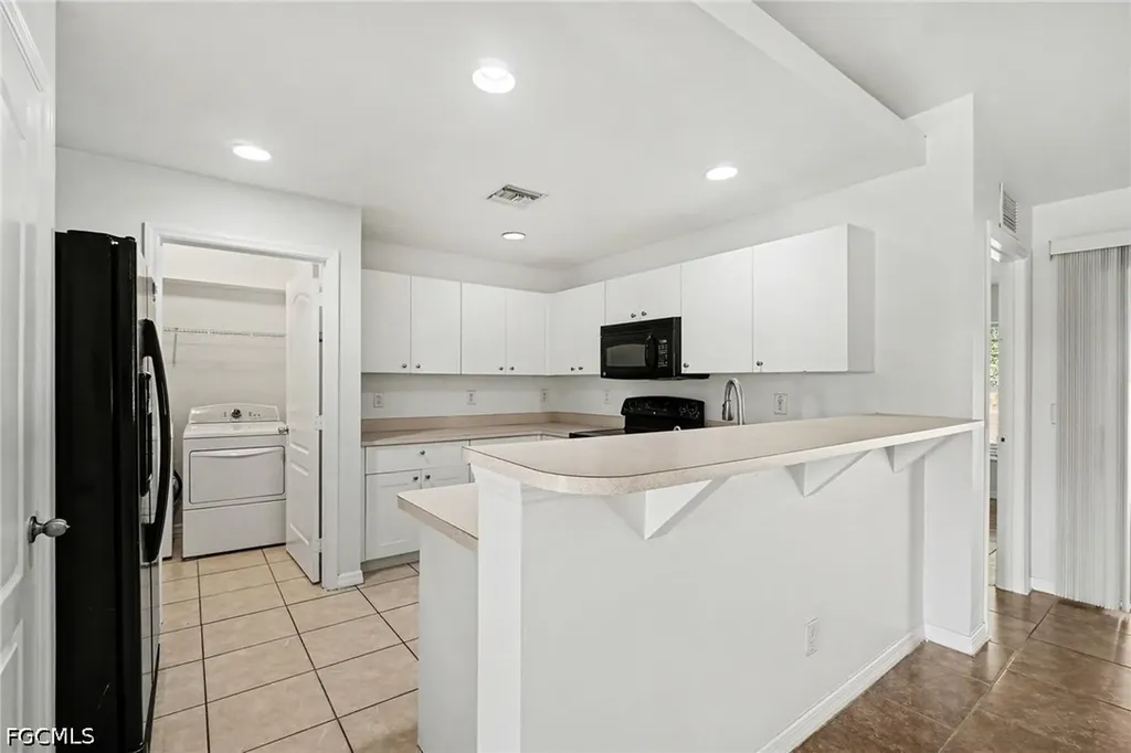 1702 NW 7th Avenue Cape Coral FL 33993