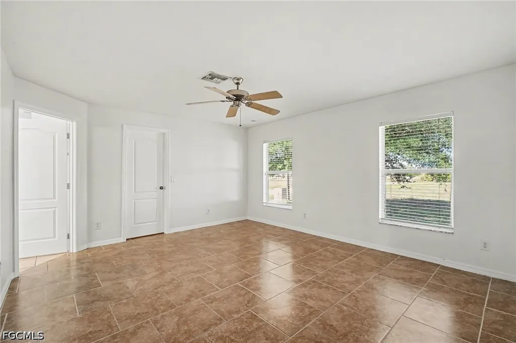 1702 NW 7th Avenue Cape Coral FL 33993