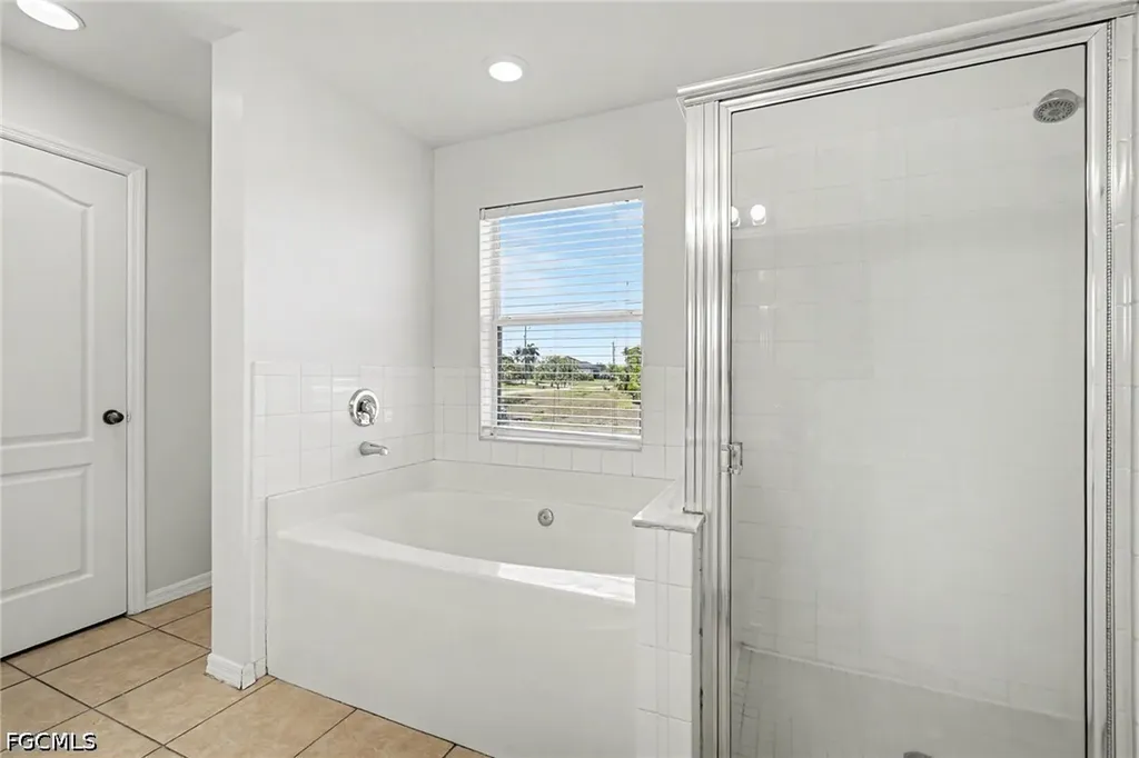 1702 NW 7th Avenue Cape Coral FL 33993