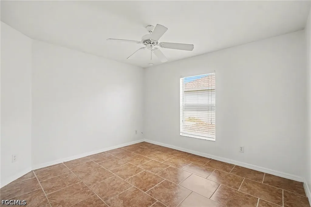 1702 NW 7th Avenue Cape Coral FL 33993