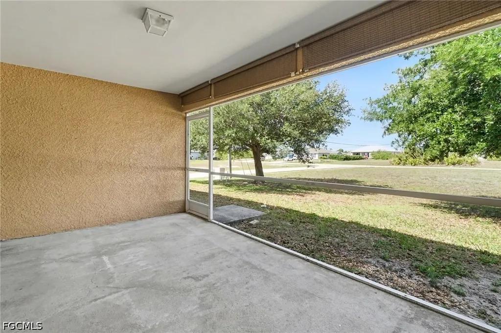 1702 NW 7th Avenue Cape Coral FL 33993
