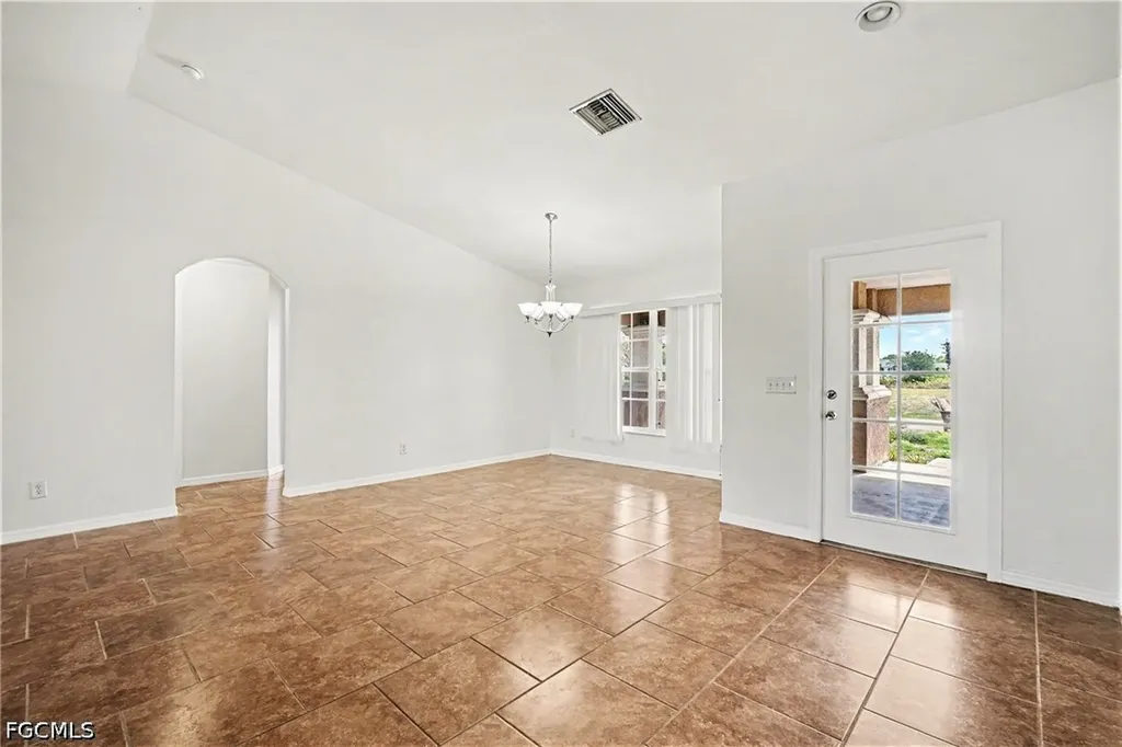 1702 NW 7th Avenue Cape Coral FL 33993