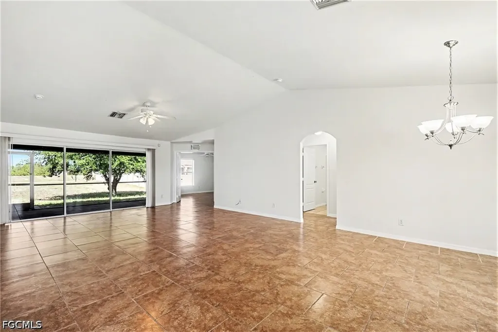 1702 NW 7th Avenue Cape Coral FL 33993
