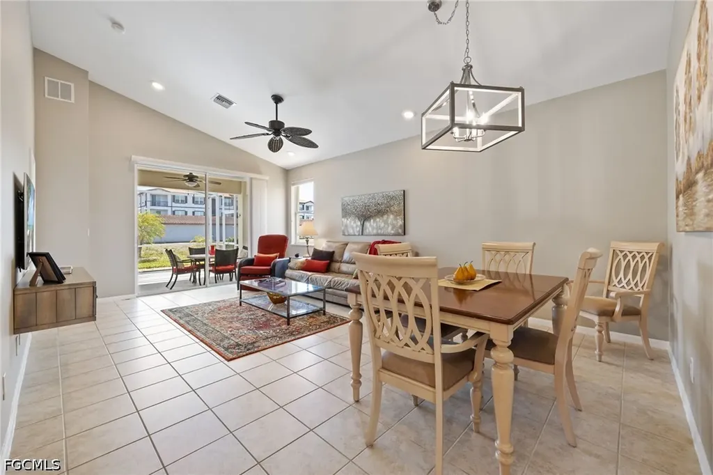 4342 Avian Avenue Fort Myers FL 33916