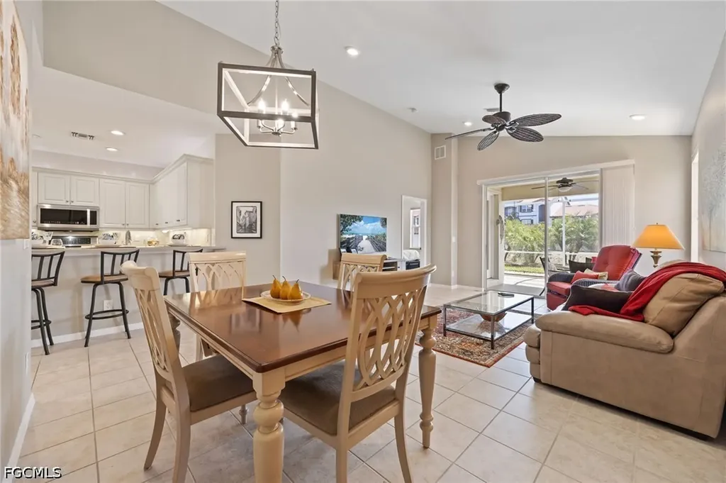 4342 Avian Avenue Fort Myers FL 33916