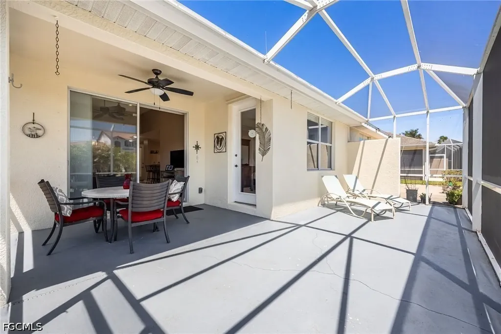 4342 Avian Avenue Fort Myers FL 33916
