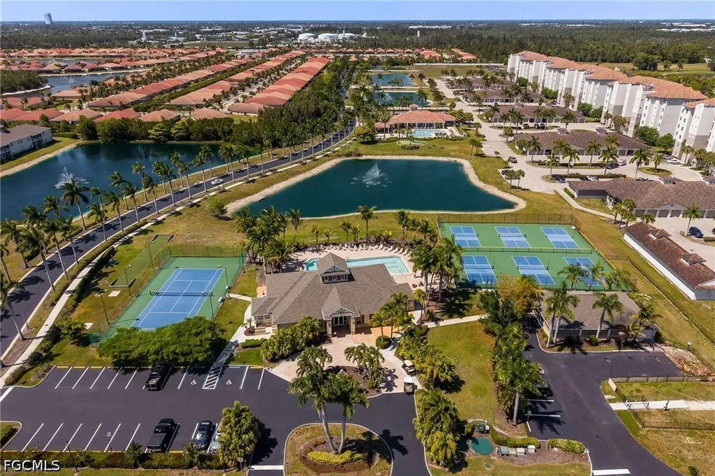 4342 Avian Avenue Fort Myers FL 33916
