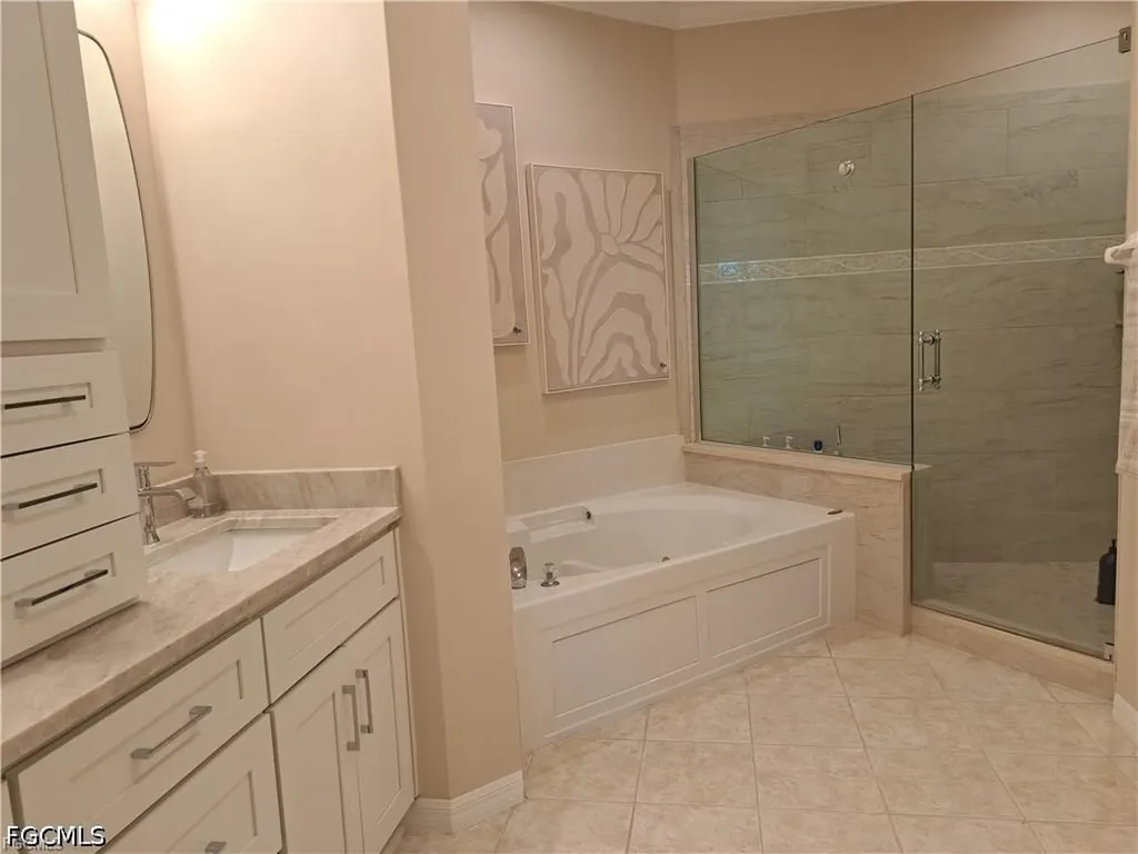 11100 Harbour Yacht Court Fort Myers FL 33908