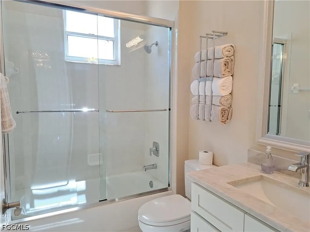 11100 Harbour Yacht Court Fort Myers FL 33908
