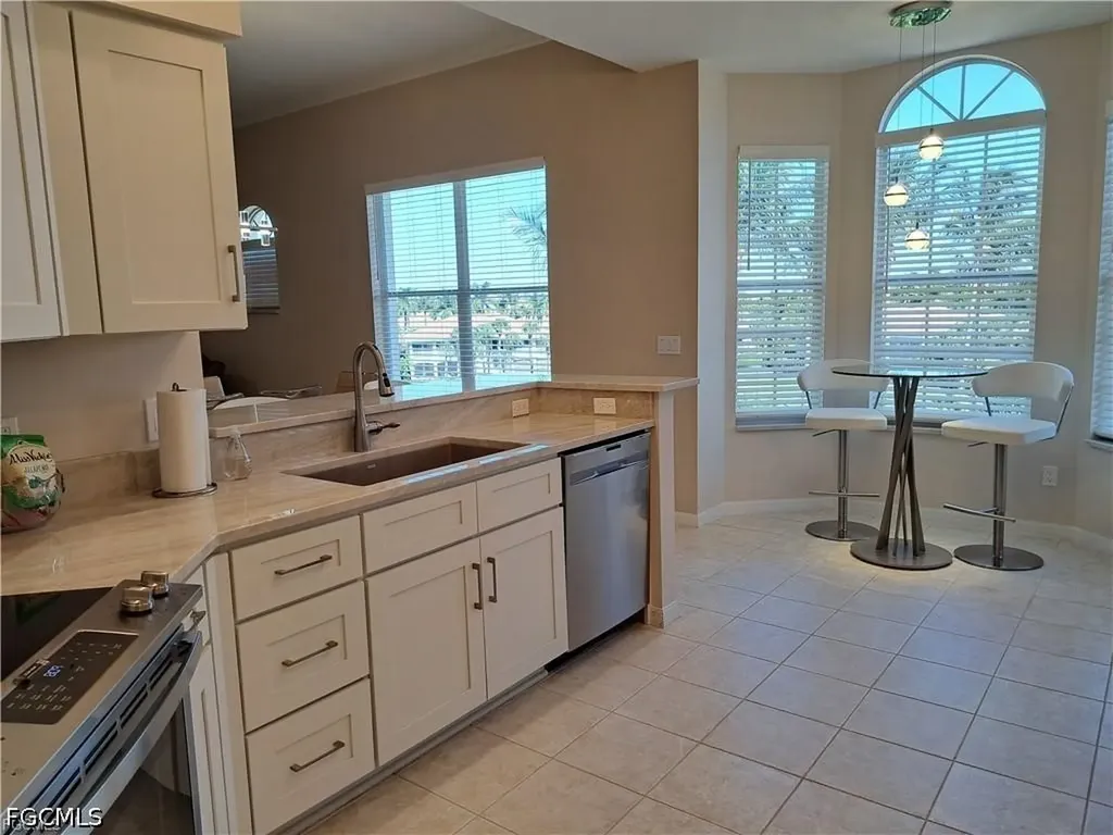 11100 Harbour Yacht Court Fort Myers FL 33908