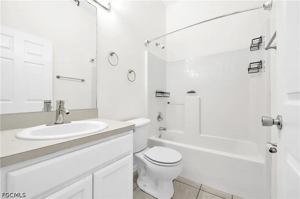 1413 SW 3rd Avenue Cape Coral FL 33991