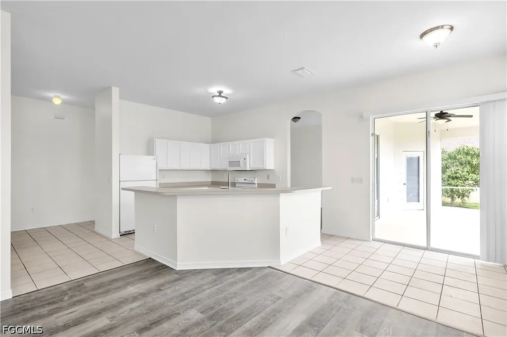 1413 SW 3rd Avenue Cape Coral FL 33991