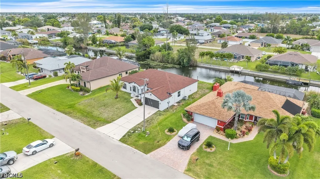 1413 SW 3rd Avenue Cape Coral FL 33991
