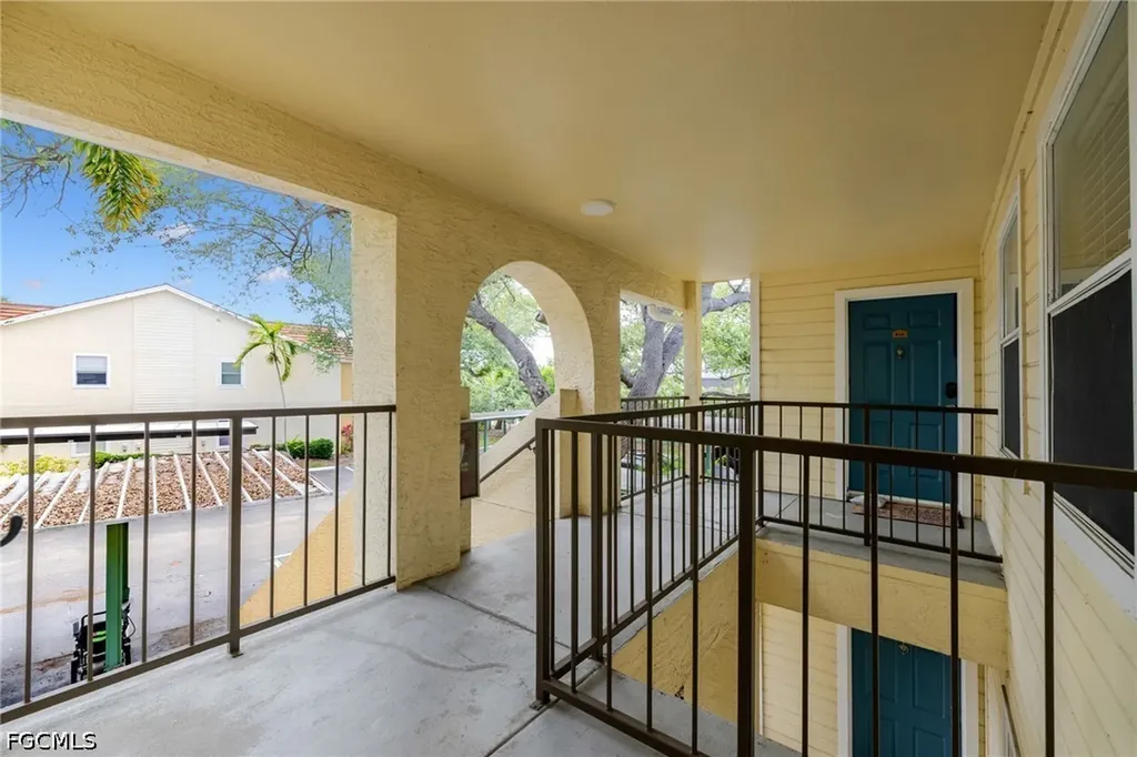 12561 Equestrian Circle Fort Myers FL 33907
