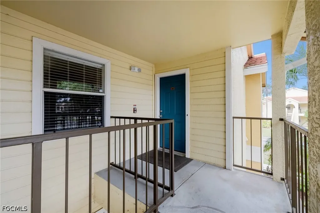 12561 Equestrian Circle Fort Myers FL 33907