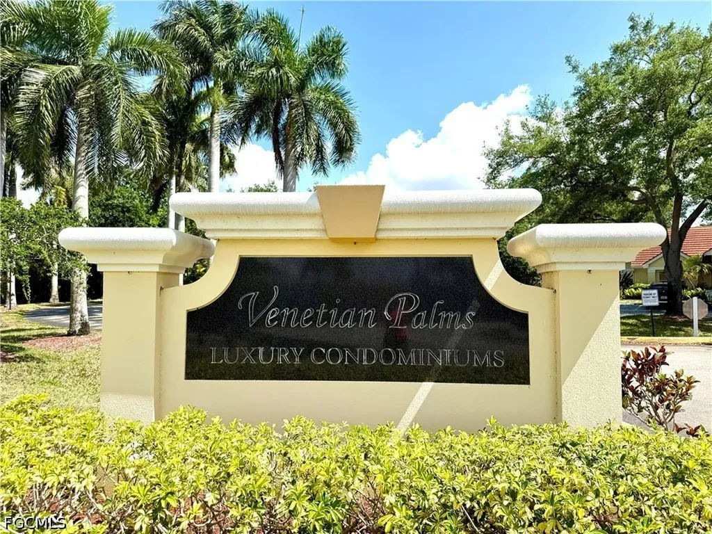 12561 Equestrian Circle Fort Myers FL 33907