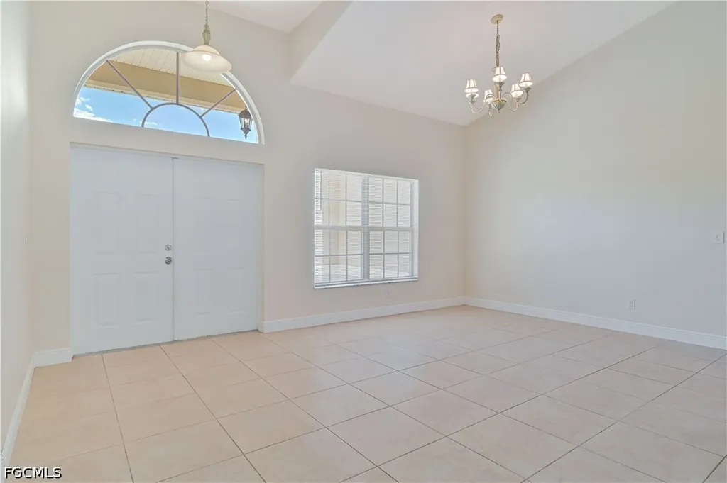 2236 SW 14th Place Cape Coral FL 33991