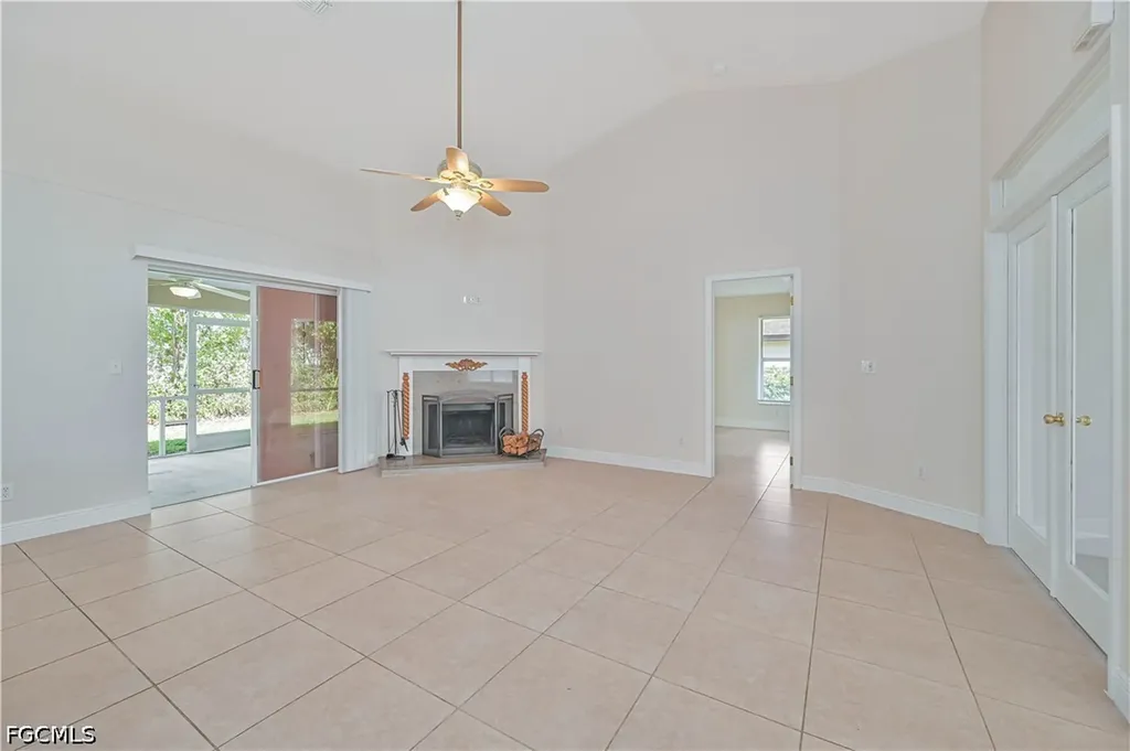 2236 SW 14th Place Cape Coral FL 33991