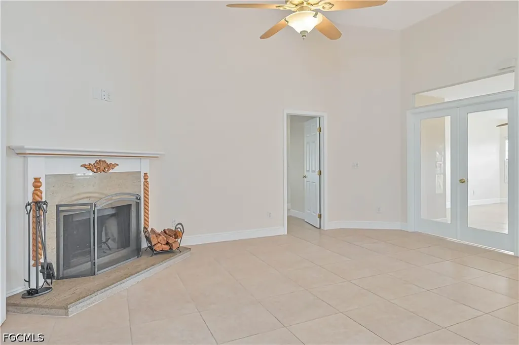 2236 SW 14th Place Cape Coral FL 33991