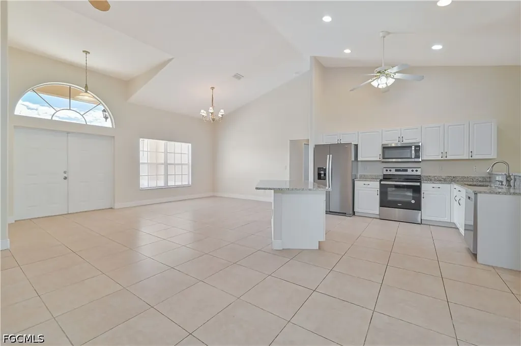 2236 SW 14th Place Cape Coral FL 33991