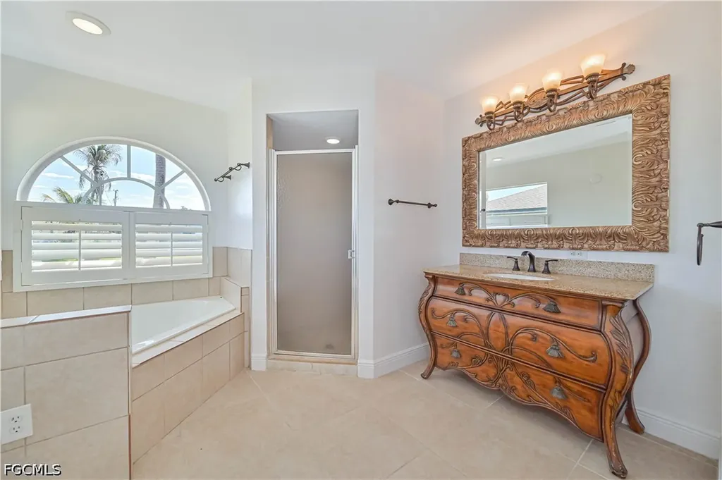 2236 SW 14th Place Cape Coral FL 33991