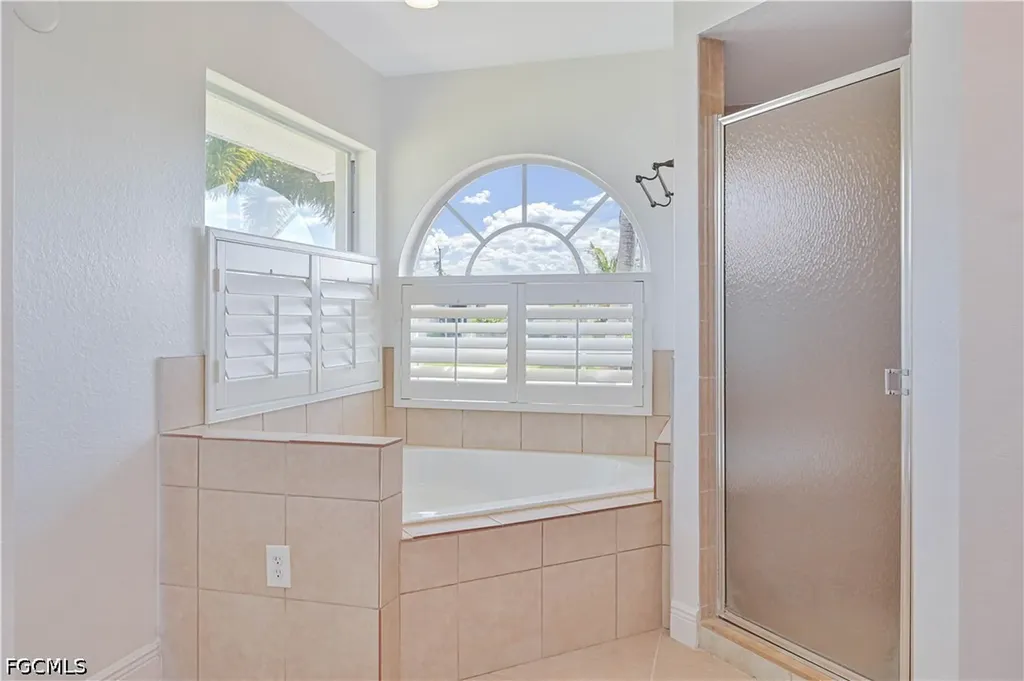 2236 SW 14th Place Cape Coral FL 33991
