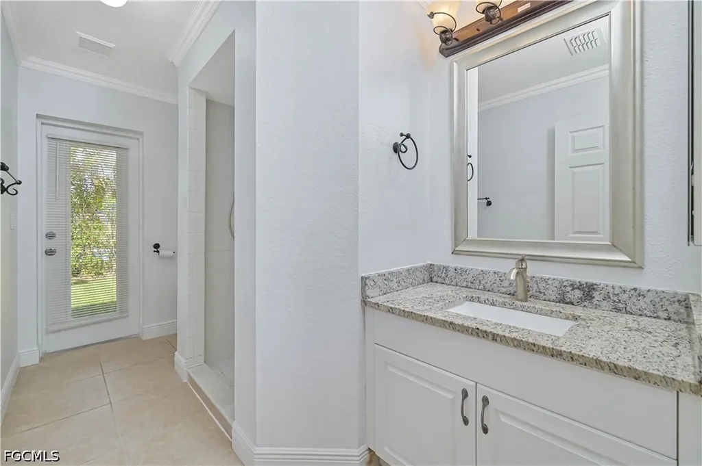 2236 SW 14th Place Cape Coral FL 33991