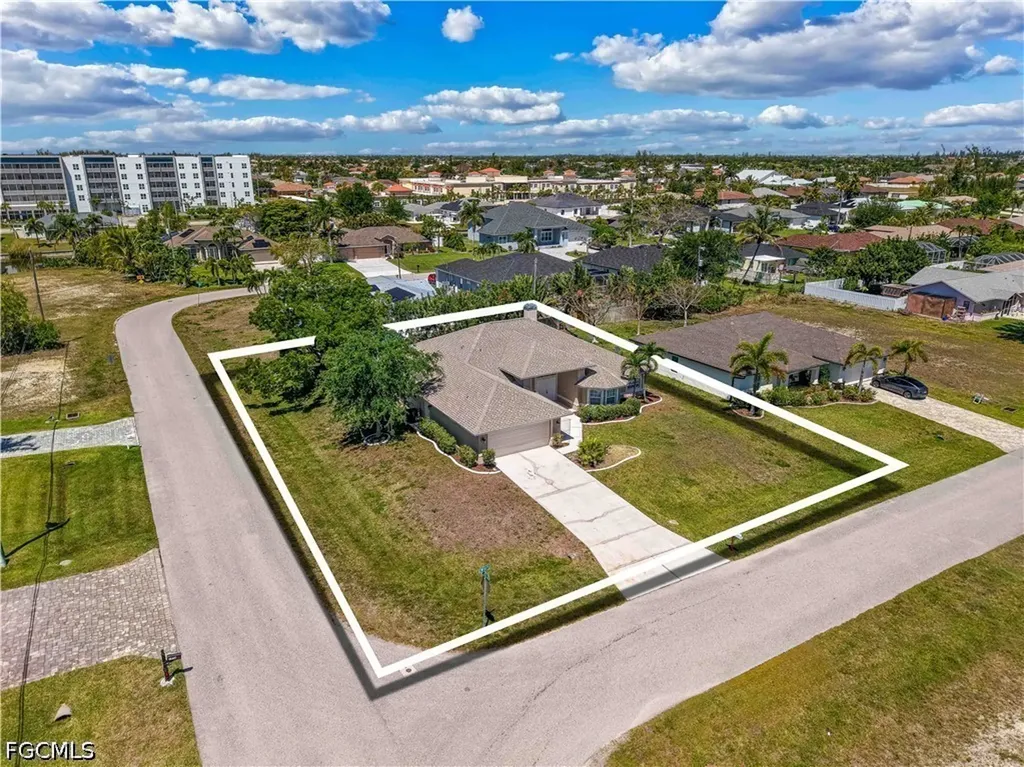 2236 SW 14th Place Cape Coral FL 33991