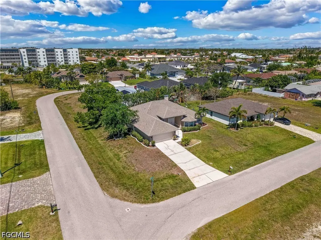 2236 SW 14th Place Cape Coral FL 33991