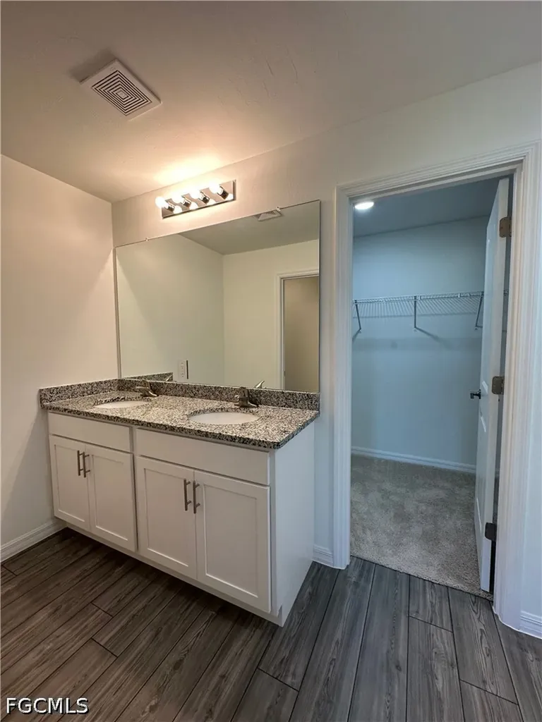 2604 NW 8th Place Cape Coral FL 33993