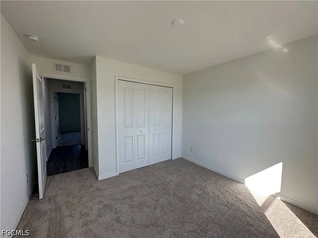 2604 NW 8th Place Cape Coral FL 33993