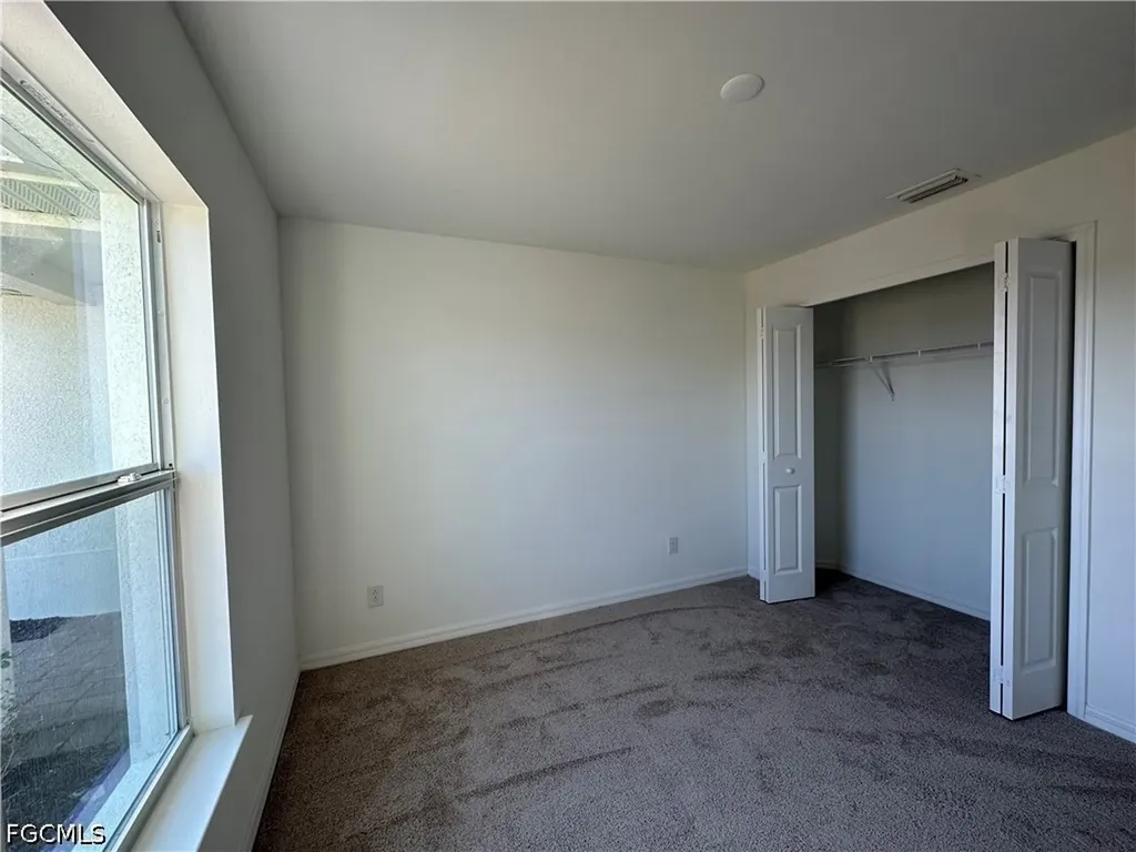 2604 NW 8th Place Cape Coral FL 33993
