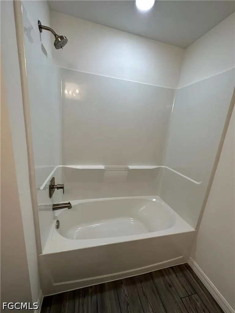 2604 NW 8th Place Cape Coral FL 33993