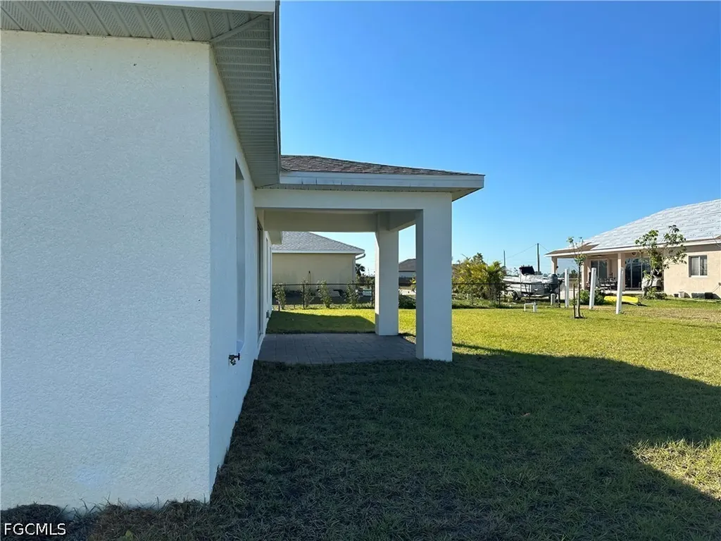 2604 NW 8th Place Cape Coral FL 33993