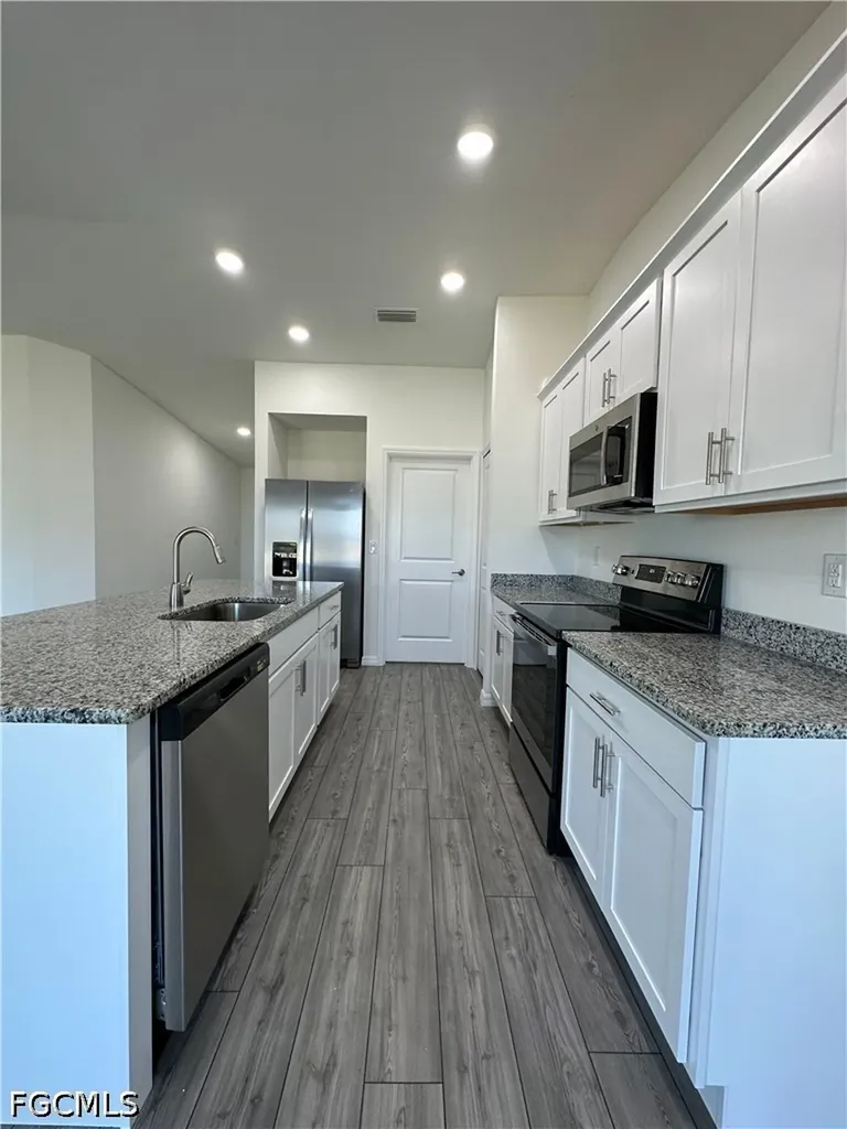 2604 NW 8th Place Cape Coral FL 33993