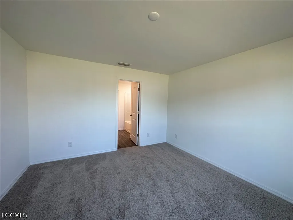 2604 NW 8th Place Cape Coral FL 33993
