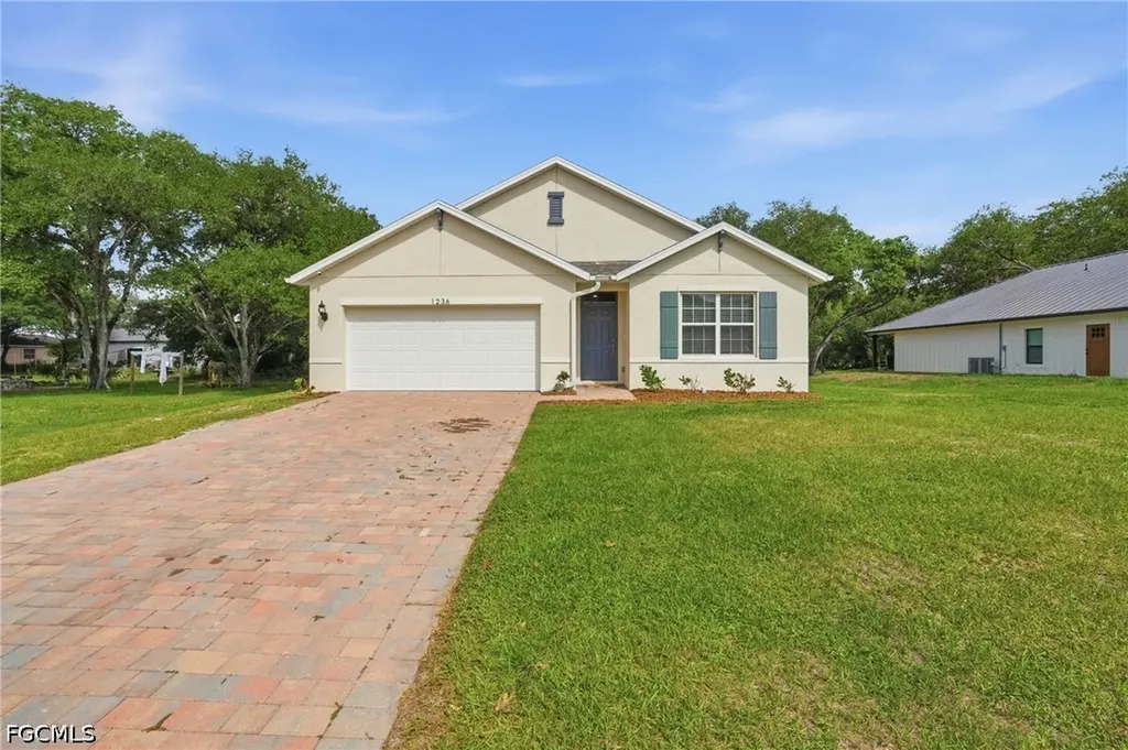 1236 March Lane Labelle FL 33935