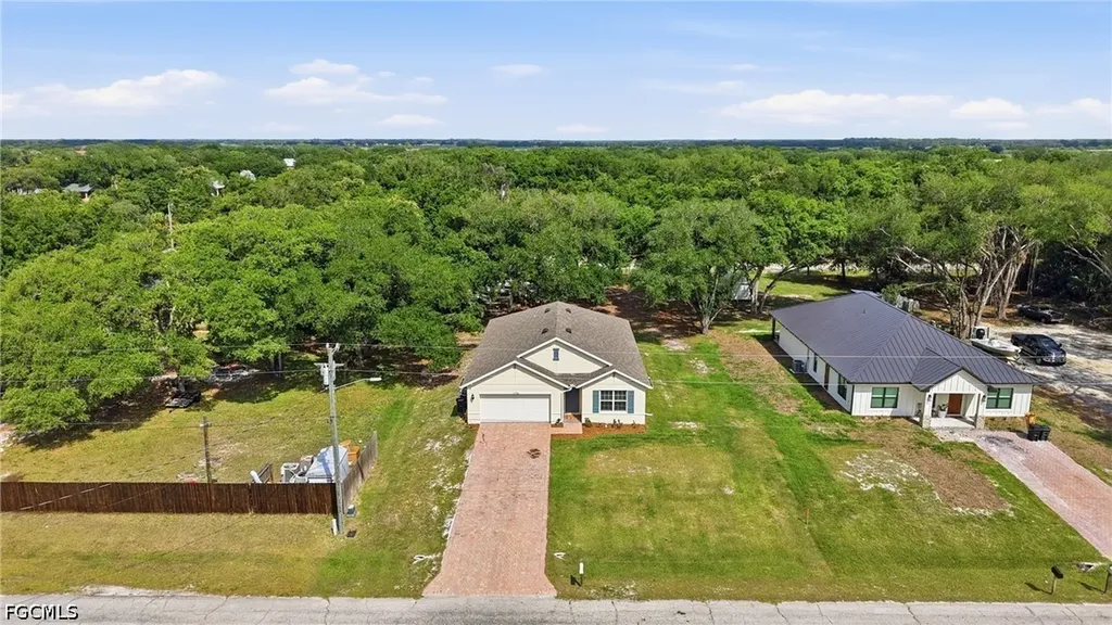 1236 March Lane Labelle FL 33935