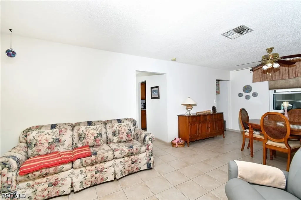 45 Desert Candle Circle Lehigh Acres FL 33936
